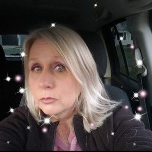 Meet your Posher, Posh